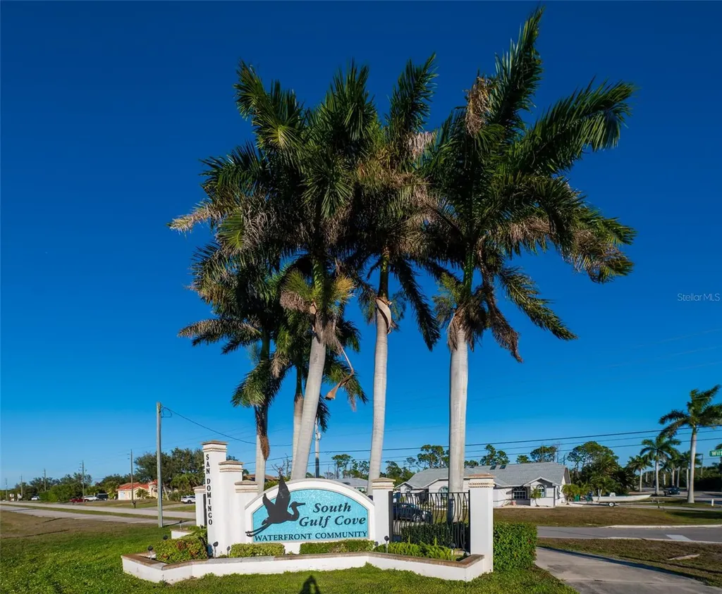 8281 Dimstead Street Port Charlotte FL 33981