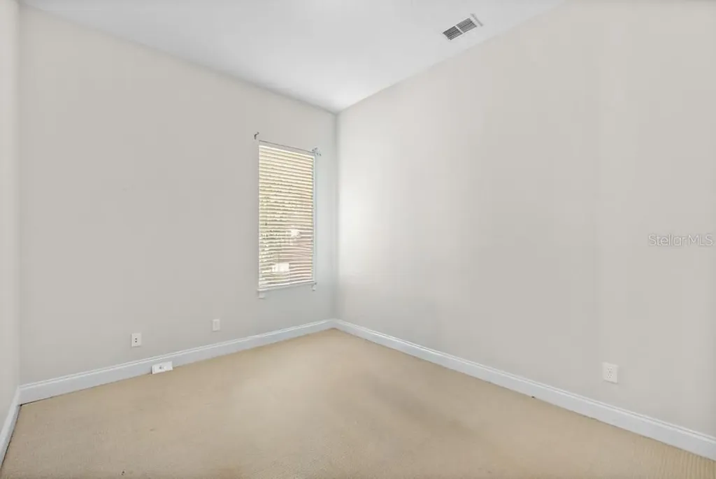 25515 Hawks Run Lane Sorrento FL 32776