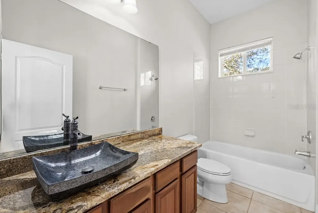25515 Hawks Run Lane Sorrento FL 32776