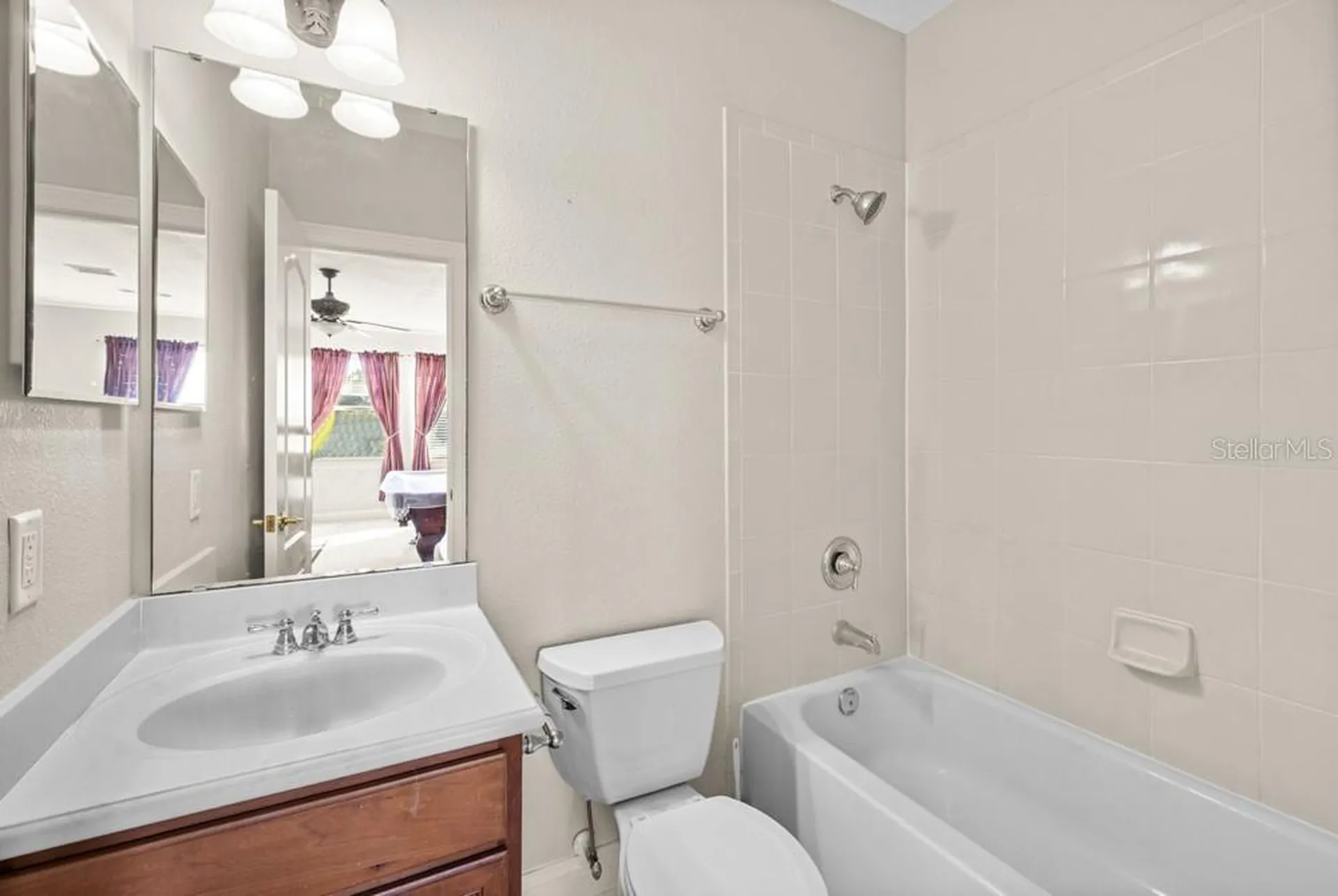 25515 Hawks Run Lane Sorrento FL 32776