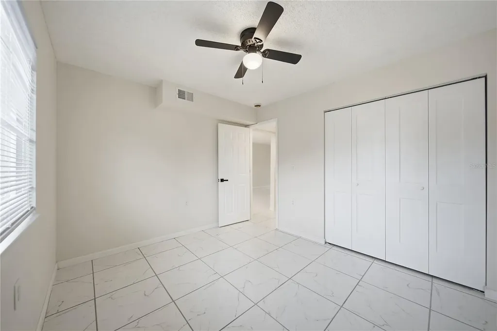39132 County Road 54 Zephyrhills FL 33542