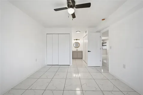 39132 County Road 54 Zephyrhills FL 33542