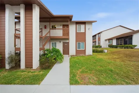 39132 County Road 54 Zephyrhills FL 33542