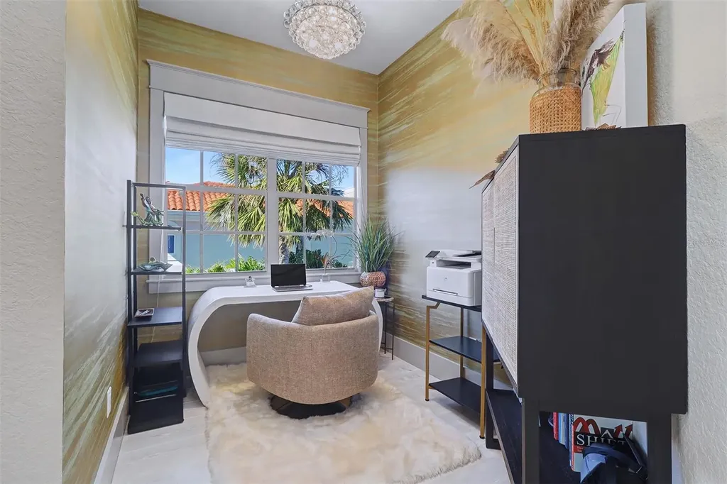 4635 Dolphin Cay Lane S St Petersburg FL 33711