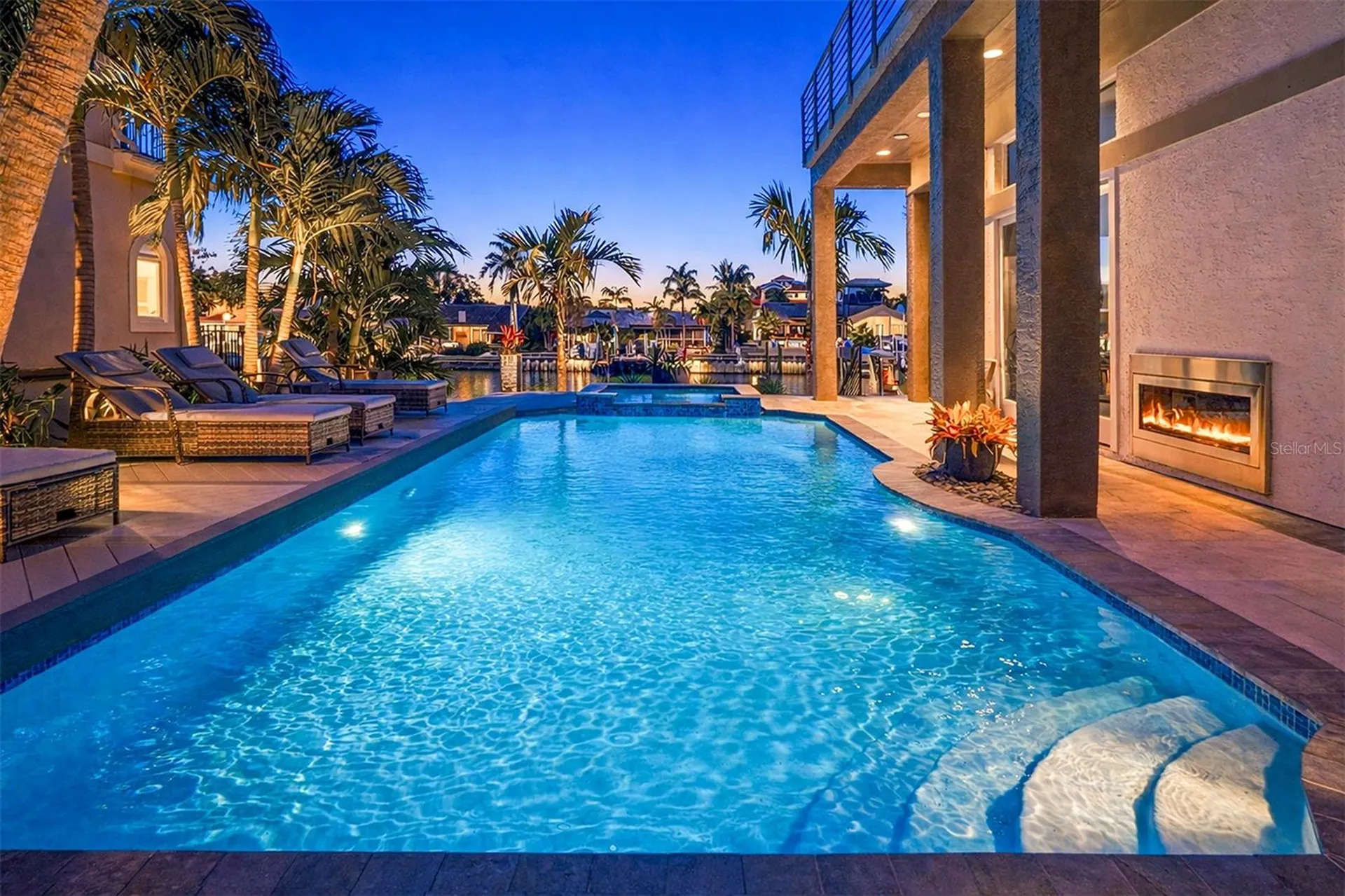 4635 Dolphin Cay Lane S St Petersburg FL 33711