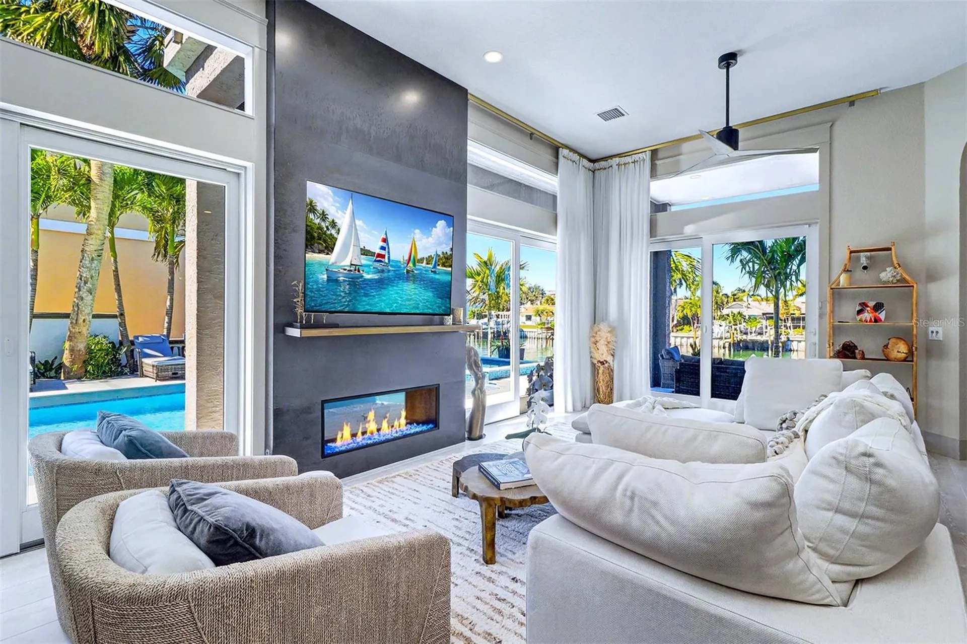 4635 Dolphin Cay Lane S St Petersburg FL 33711