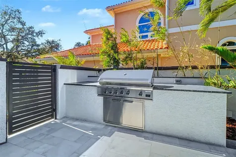 4635 Dolphin Cay Lane S St Petersburg FL 33711