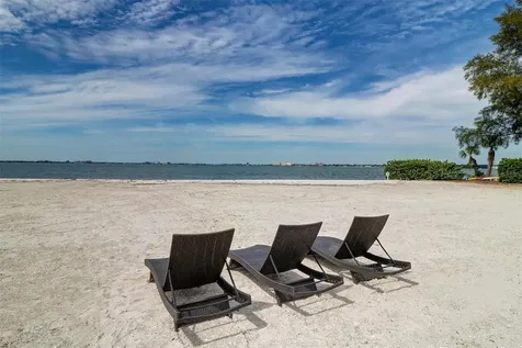 4635 Dolphin Cay Lane S St Petersburg FL 33711