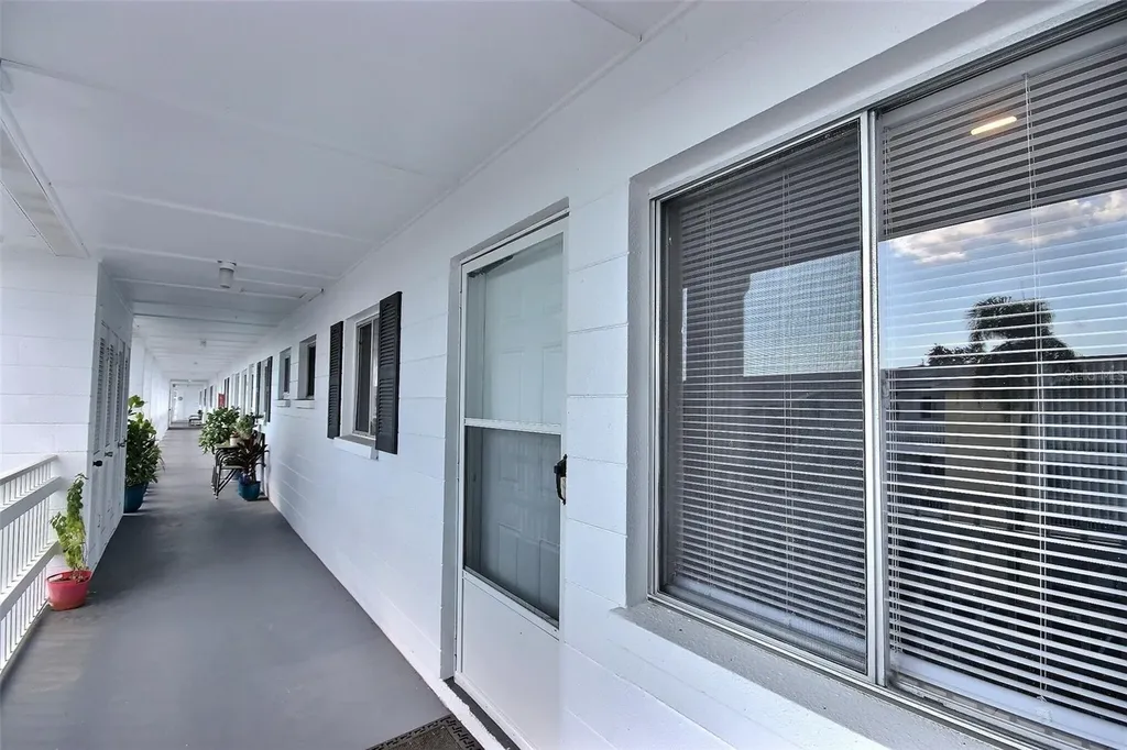 1631 Leisure Drive Bradenton FL 34207