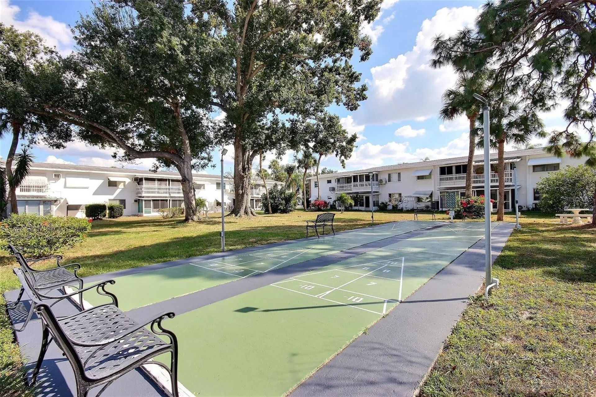 1631 Leisure Drive Bradenton FL 34207