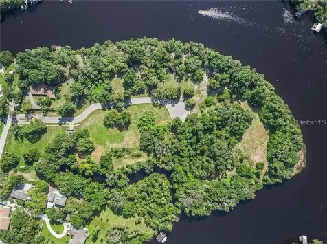 8353 Alafia Pointe Drive Riverview FL 33578