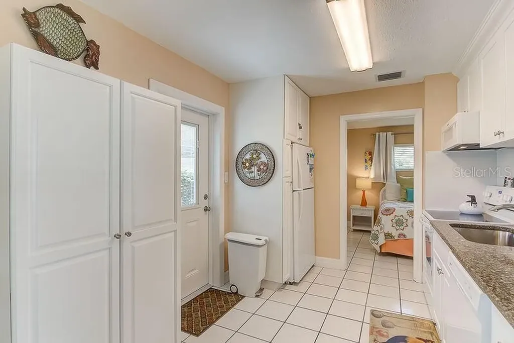 6020 Midnight Pass Road Sarasota FL 34242