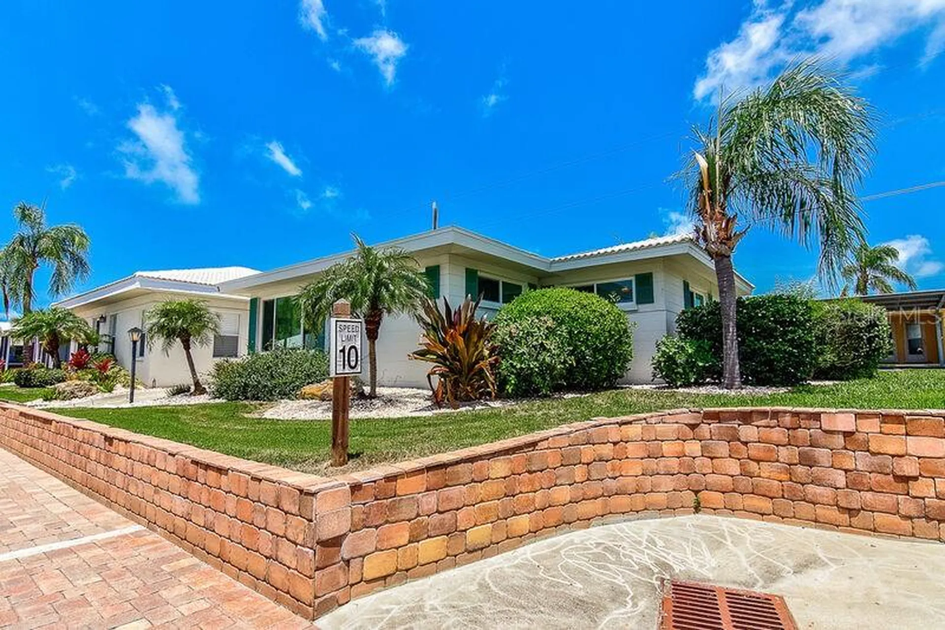 6020 Midnight Pass Road Sarasota FL 34242