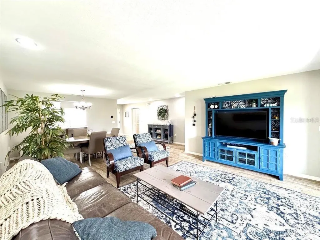 3148 Ringwood Meadow Sarasota FL 34235
