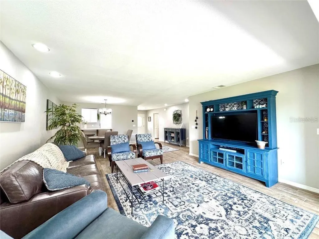 3148 Ringwood Meadow Sarasota FL 34235