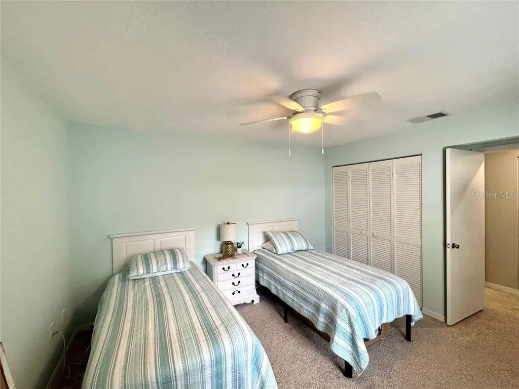 3148 Ringwood Meadow Sarasota FL 34235