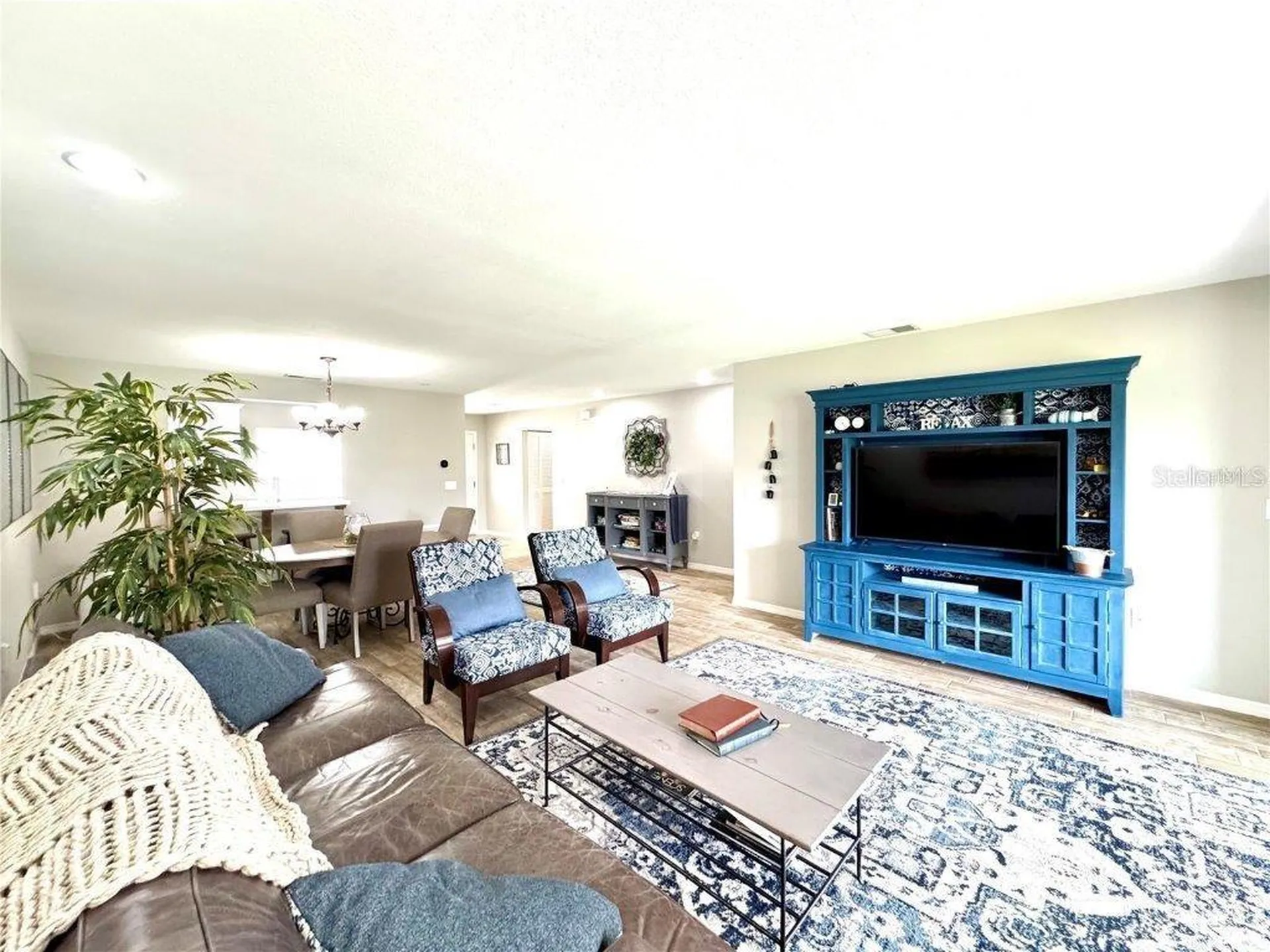 3148 Ringwood Meadow Sarasota FL 34235