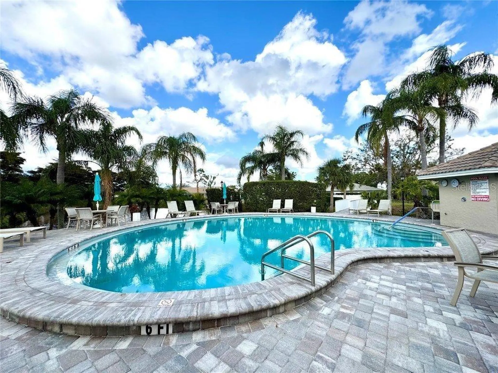 3148 Ringwood Meadow Sarasota FL 34235