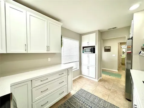 3148 Ringwood Meadow Sarasota FL 34235