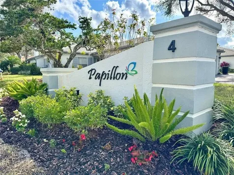 3148 Ringwood Meadow Sarasota FL 34235