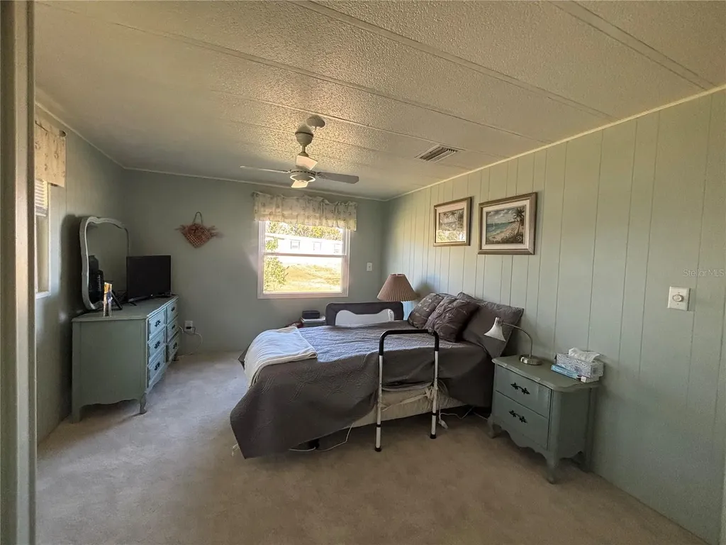 4133 Oak Grove Drive Zellwood FL 32798