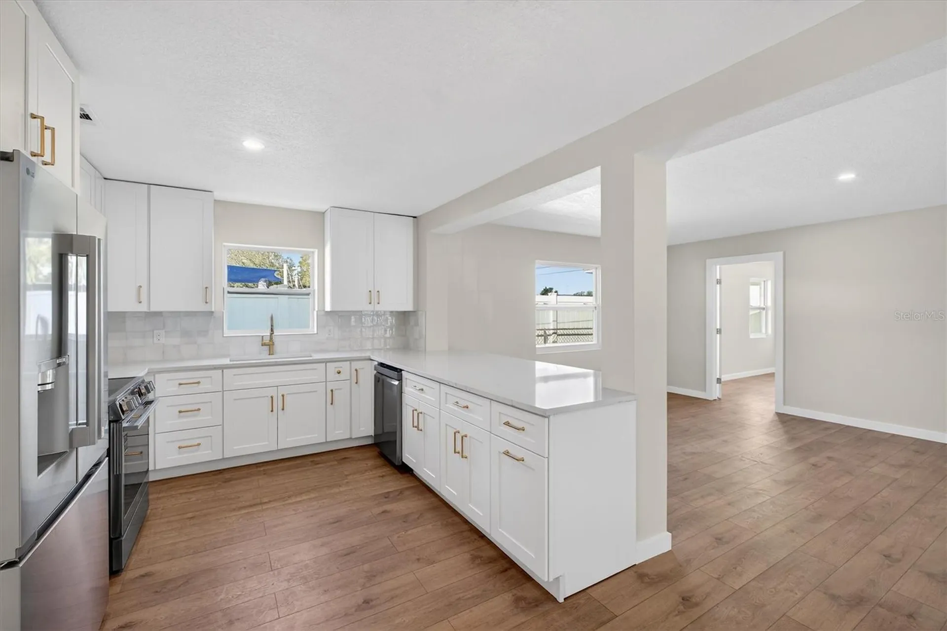 5701 14th Avenue N St Petersburg FL 33710