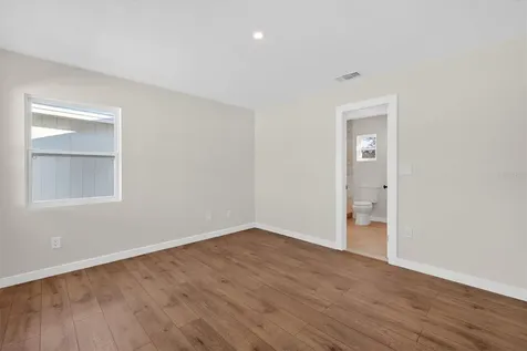 5701 14th Avenue N St Petersburg FL 33710