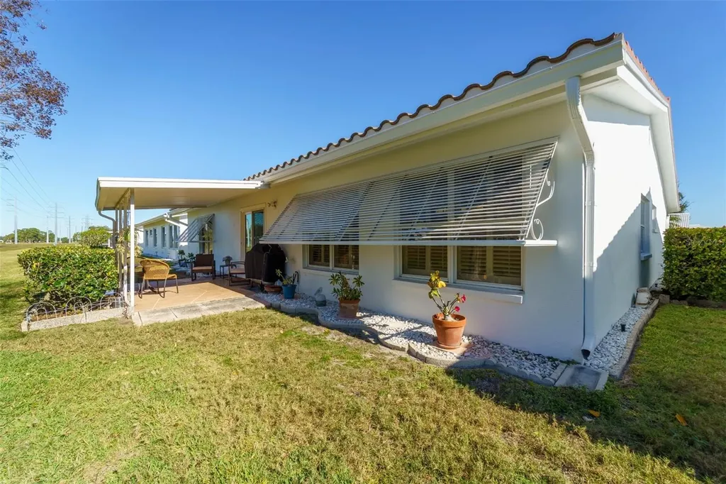 9026 37th Street N Pinellas Park FL 33782
