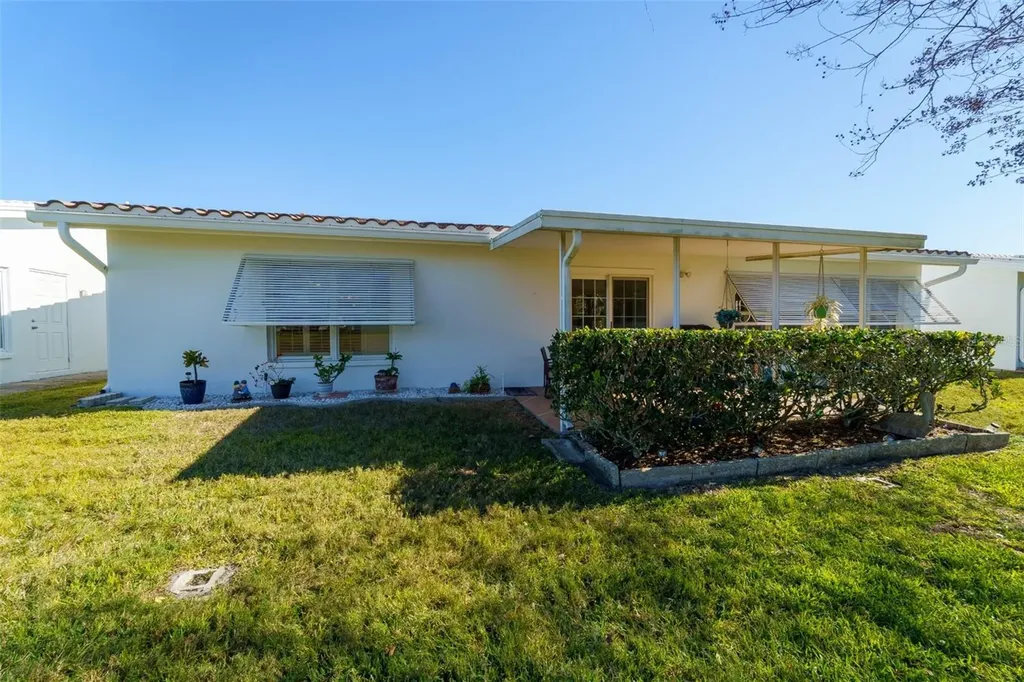 9026 37th Street N Pinellas Park FL 33782