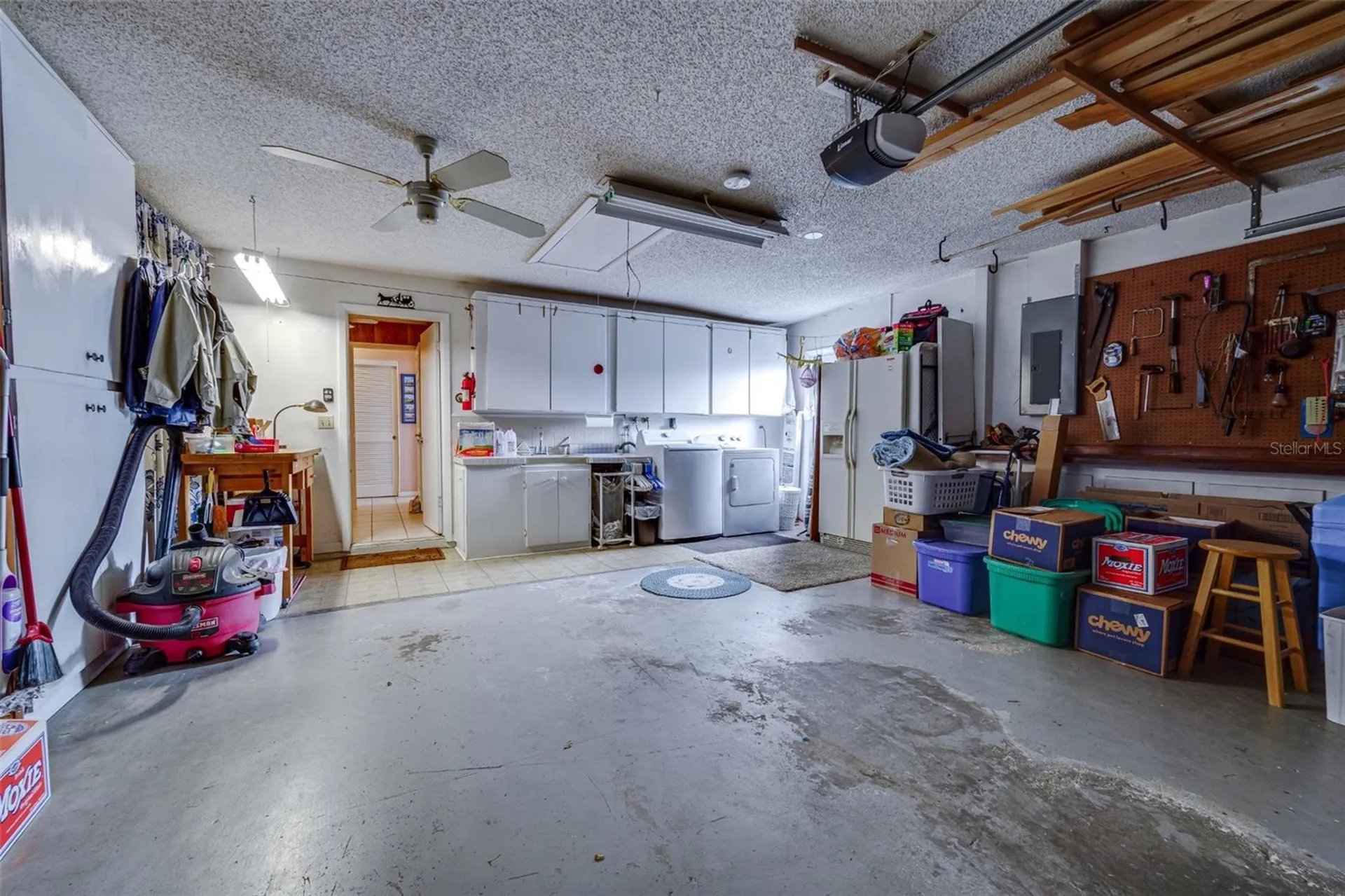 9026 37th Street N Pinellas Park FL 33782