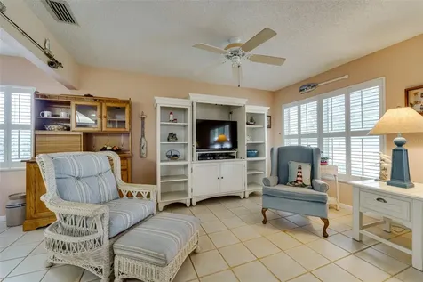 9026 37th Street N Pinellas Park FL 33782