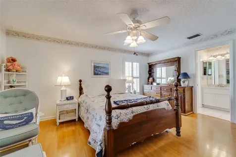 9026 37th Street N Pinellas Park FL 33782