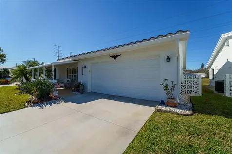 9026 37th Street N Pinellas Park FL 33782