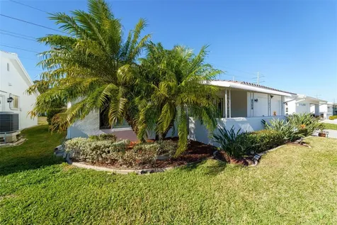 9026 37th Street N Pinellas Park FL 33782