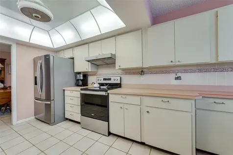 9026 37th Street N Pinellas Park FL 33782