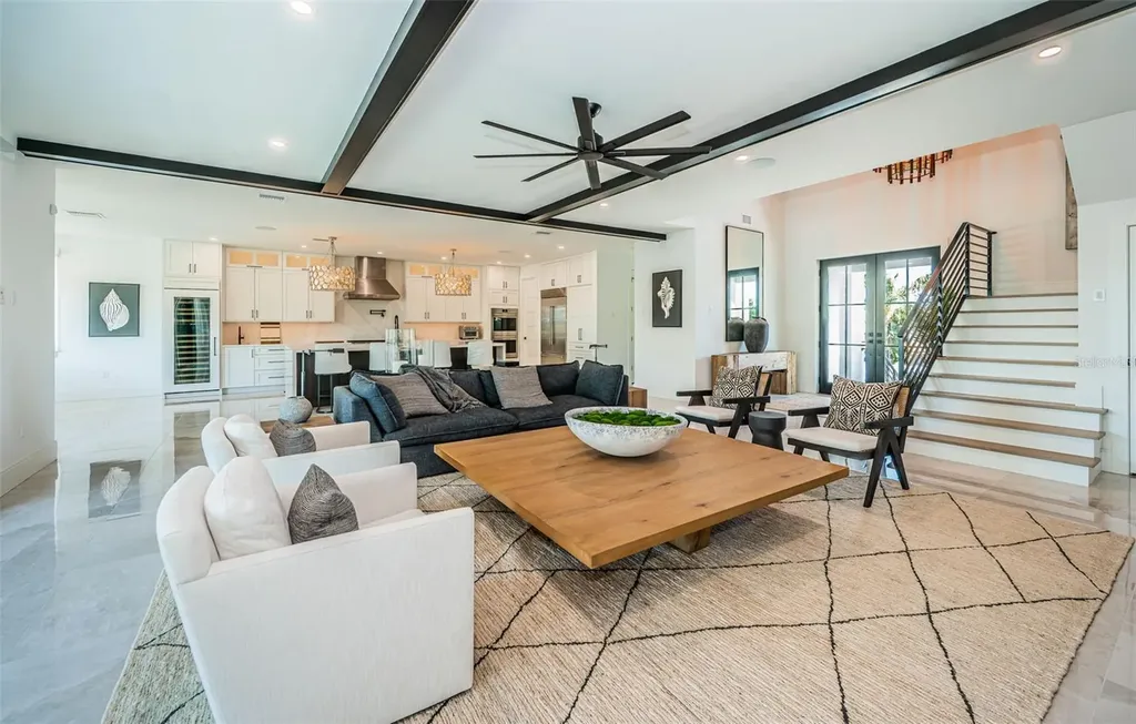218 Sydney Lane Redington Shores FL 33708