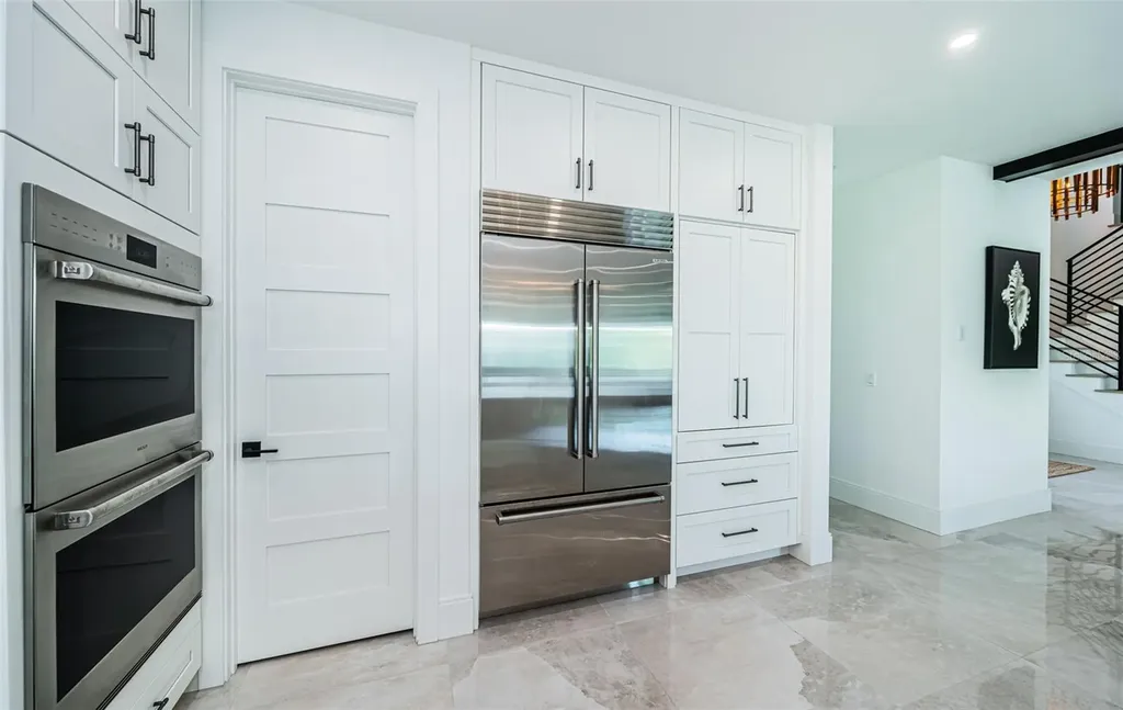 218 Sydney Lane Redington Shores FL 33708