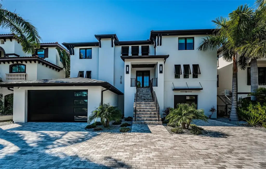 218 Sydney Lane Redington Shores FL 33708