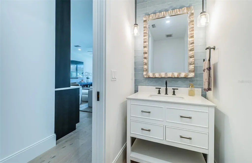 218 Sydney Lane Redington Shores FL 33708