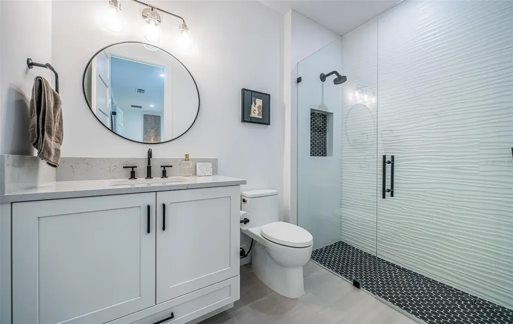218 Sydney Lane Redington Shores FL 33708