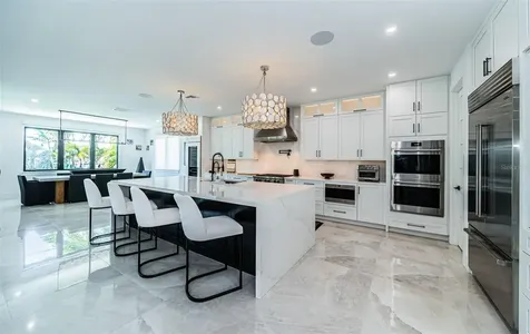 218 Sydney Lane Redington Shores FL 33708