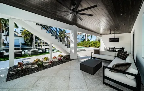 218 Sydney Lane Redington Shores FL 33708