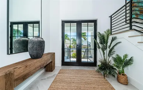 218 Sydney Lane Redington Shores FL 33708