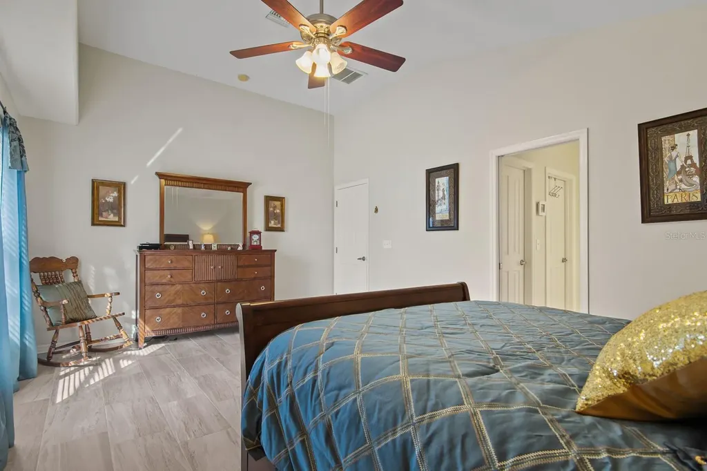 20520 Homossasa Court Land O Lakes FL 34637