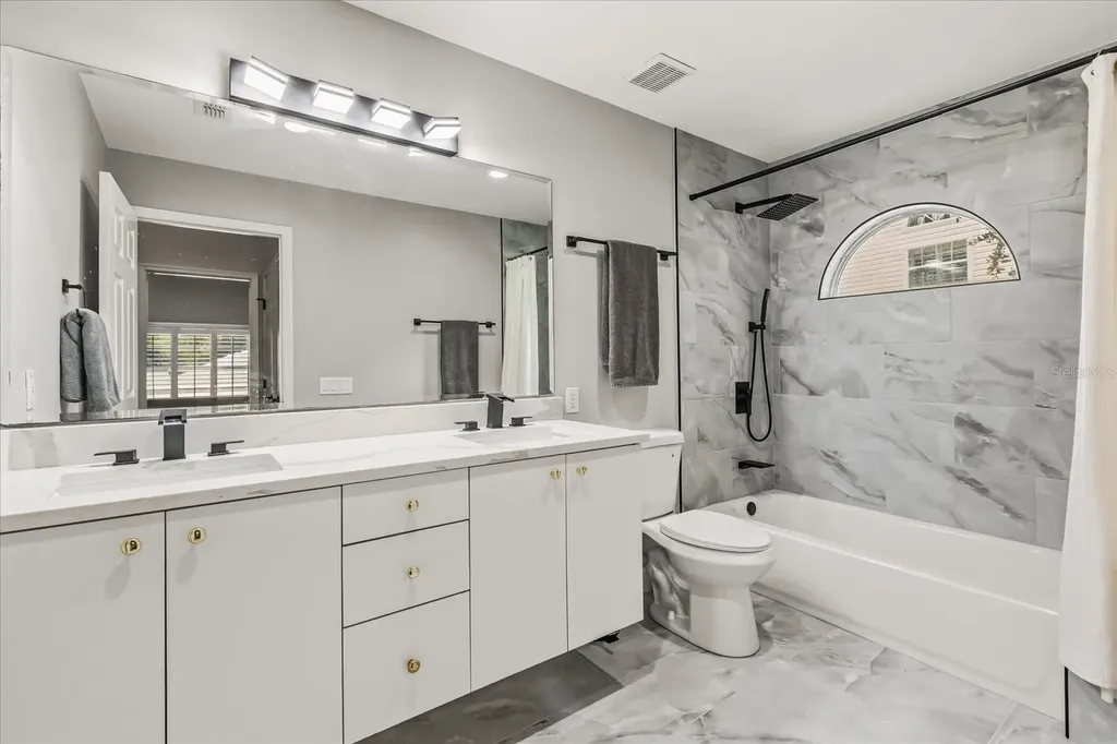 227 River Village Drive Debary FL 32713