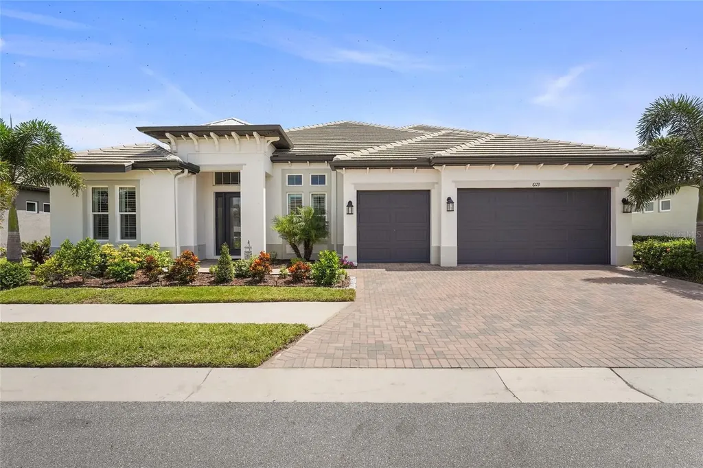 6173 Lungo Lago Drive Sarasota FL 34241