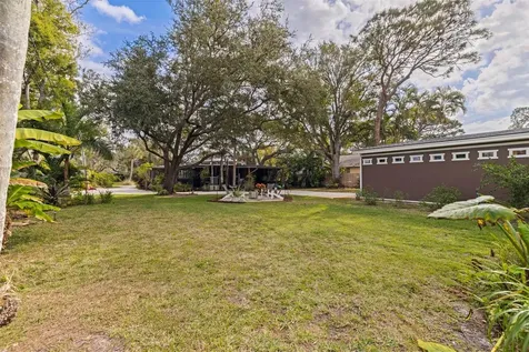 7117 Sunshine Drive S St Petersburg FL 33705