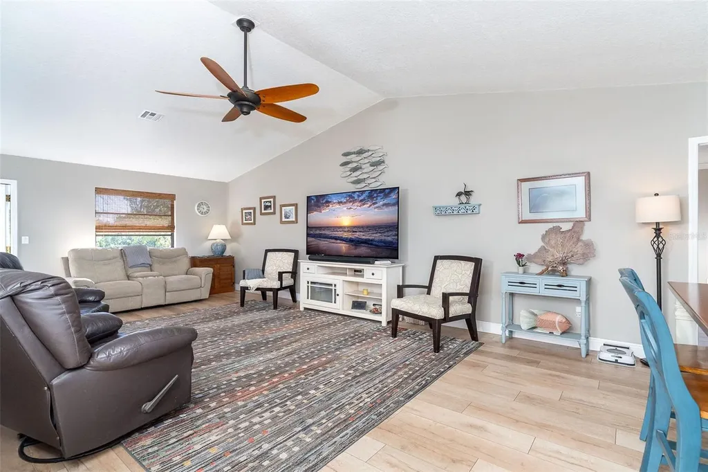 363 Oak Street Englewood FL 34223
