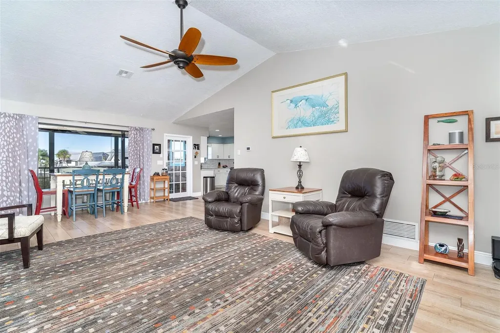 363 Oak Street Englewood FL 34223