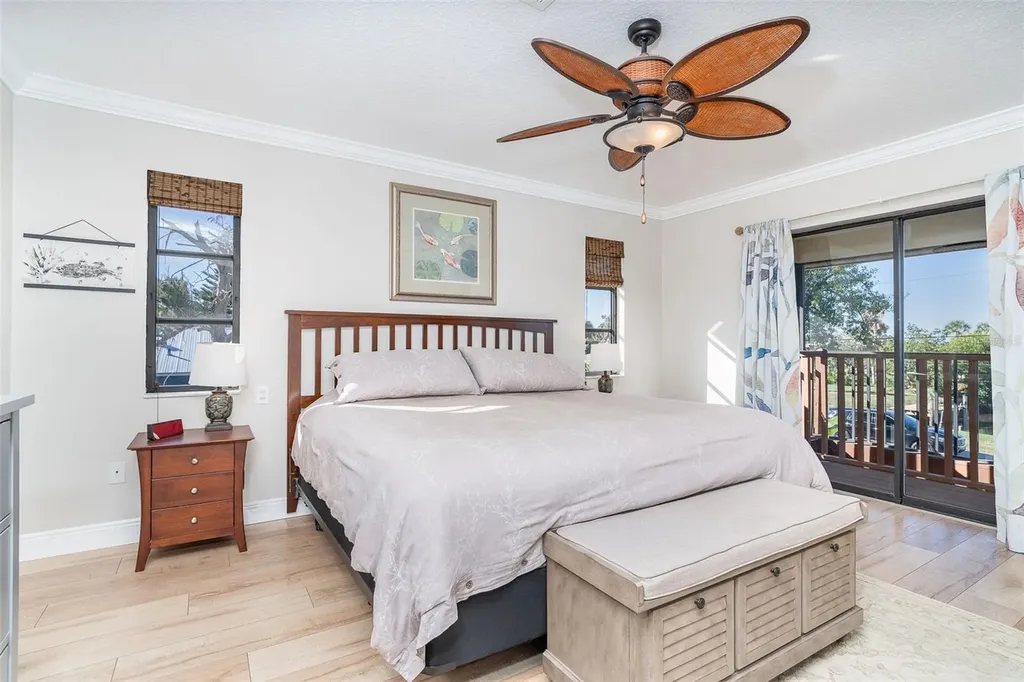363 Oak Street Englewood FL 34223